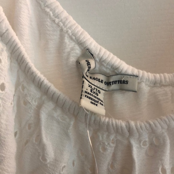 white blouse - Picture 3 of 4